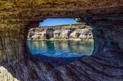 Ciprus, sea caves